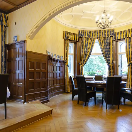 Schlosshotel Villa Westerberge-3